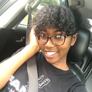 Meet your Posher, Candace